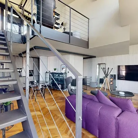Stylovy Loft S Ohromnou Terasou Apartment